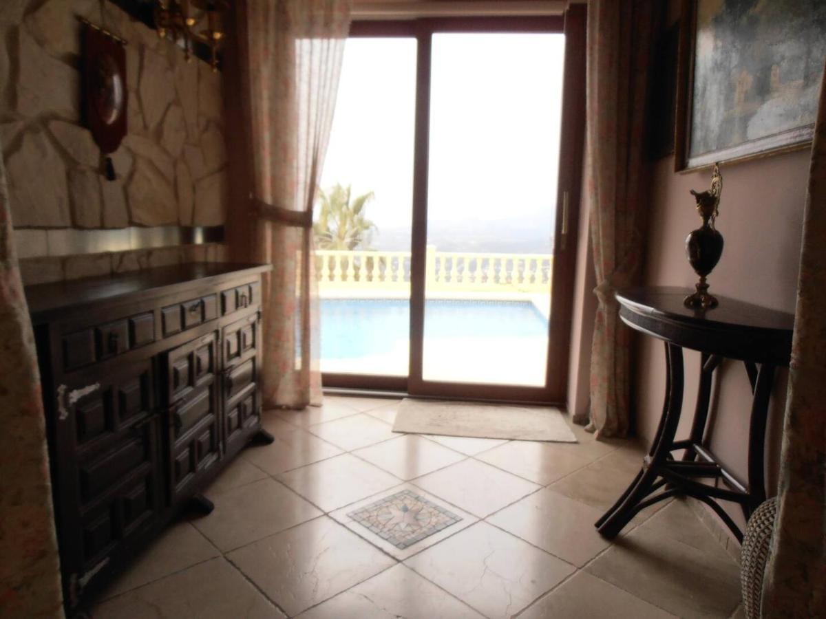 Villa Aleandra Con Maravillosas Vistas Al Mar! Алтеа Екстер'єр фото