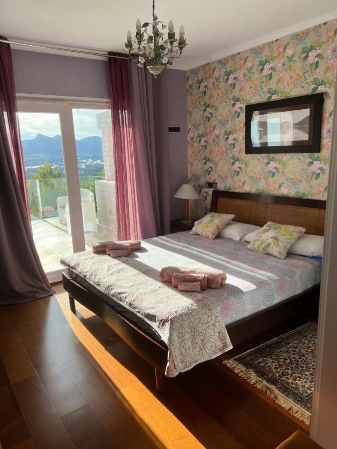 Villa Aleandra Con Maravillosas Vistas Al Mar! Алтеа Екстер'єр фото